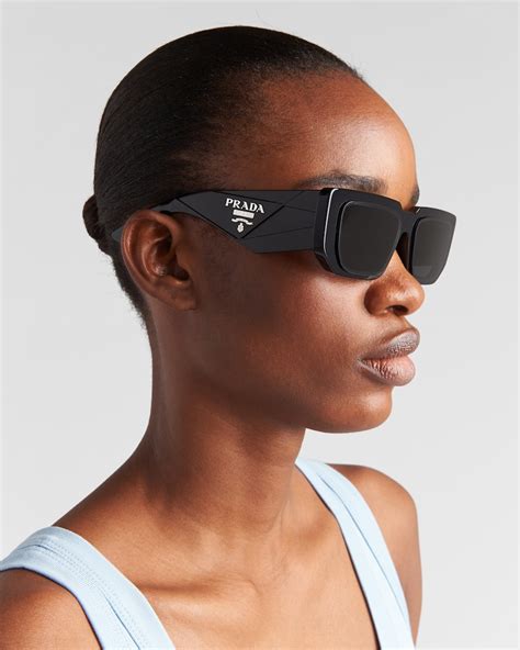 prada sonnenbrille kontra k|Women's Designer Sunglasses & Eyewear .